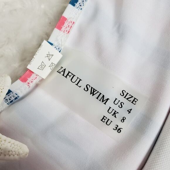 Zaful Striped Bikini Swimsuit Bottoms Size 4 - Picture 3 of 8
